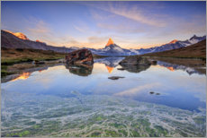 Akryylilasitaulu  The Matterhorn is reflected in the Stellisee - Roberto Sysa Moiola