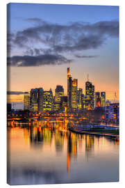 Canvas-taulu  Frankfurt skyline reflected in the Main - HADYPHOTO