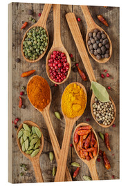 Puutaulu  Colorful spices in wooden spoons - Elena Schweitzer